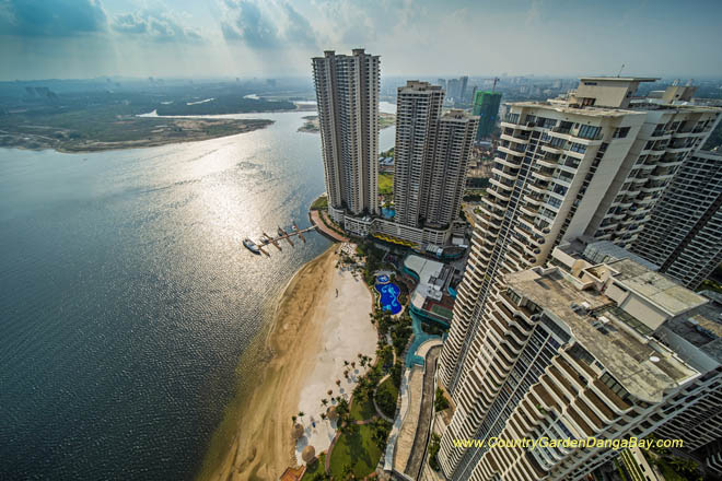 Luxury Services Apartment for Sale, Country Garden Danga Bay. For full details, please visit us at www.countrygardendangabay.com